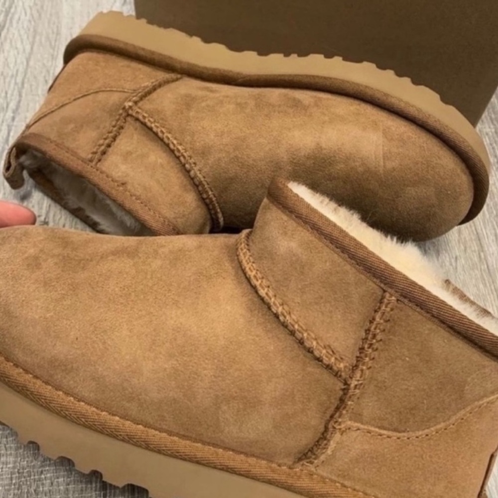 UGG Ultra Mini